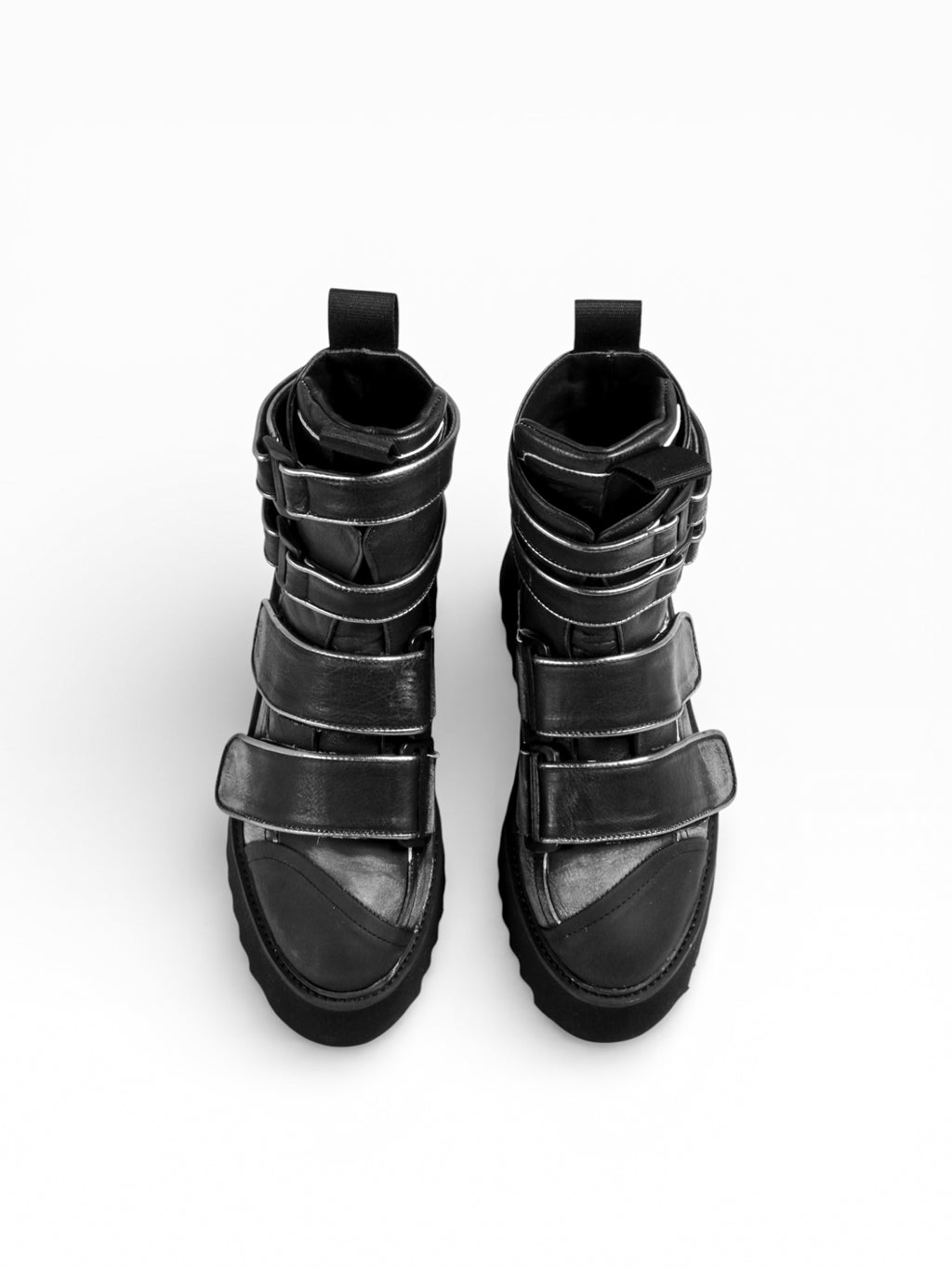 BURNING ACID BLACK LEATHER BLACK SOLE