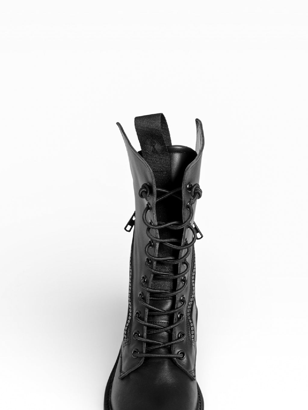 OLYMPE BLACK LEATHER BLACK SOLE