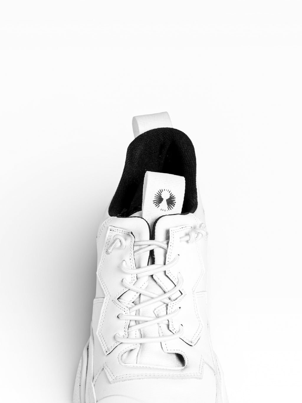 BB PULSAR WHITE LEATHER WHITE SOLE