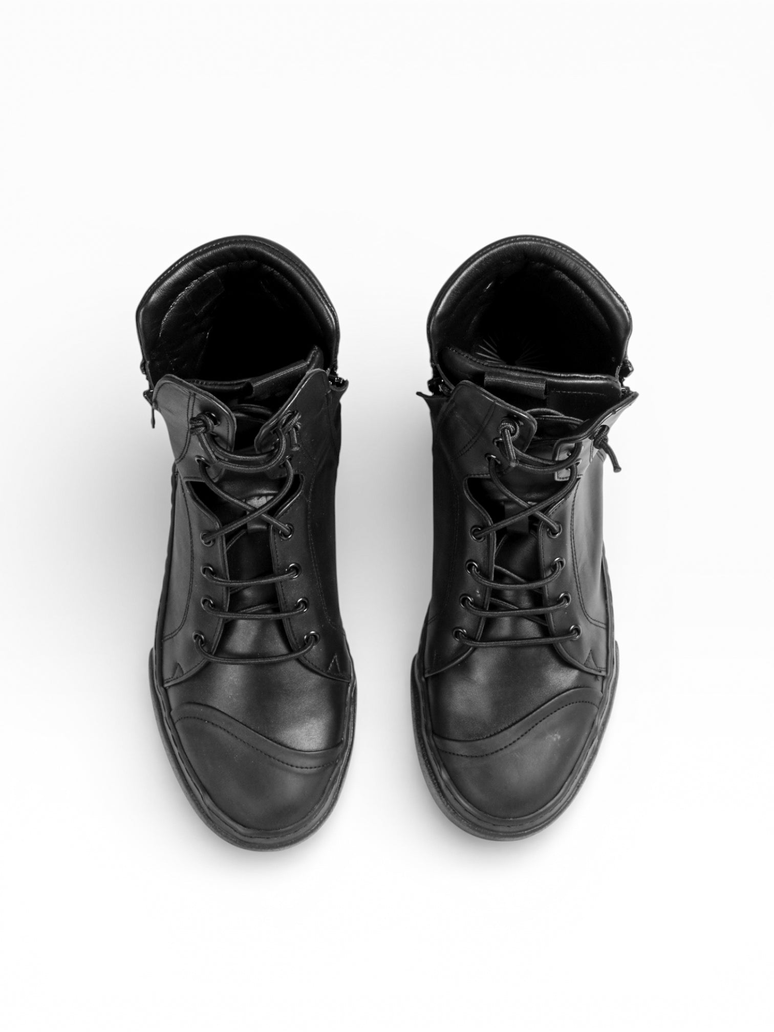 JOSEPH - Black leather black sole