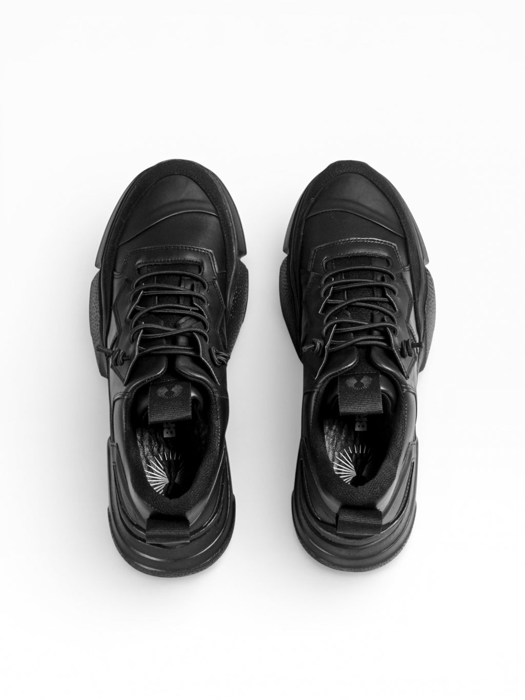 PULSAR - Black leather black sole