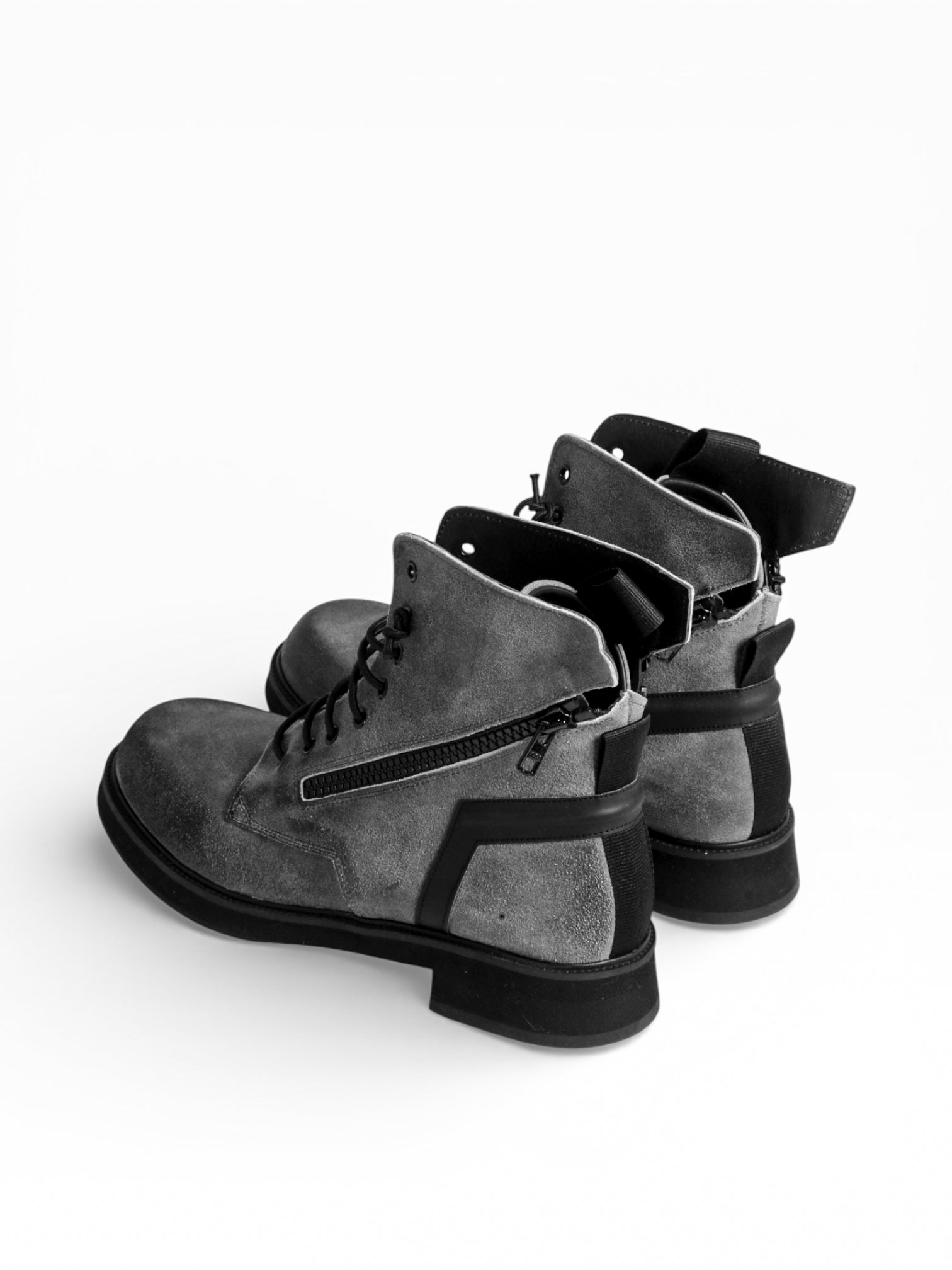 BIC GRIS VINTAGE LEATHER BLACK SOLE