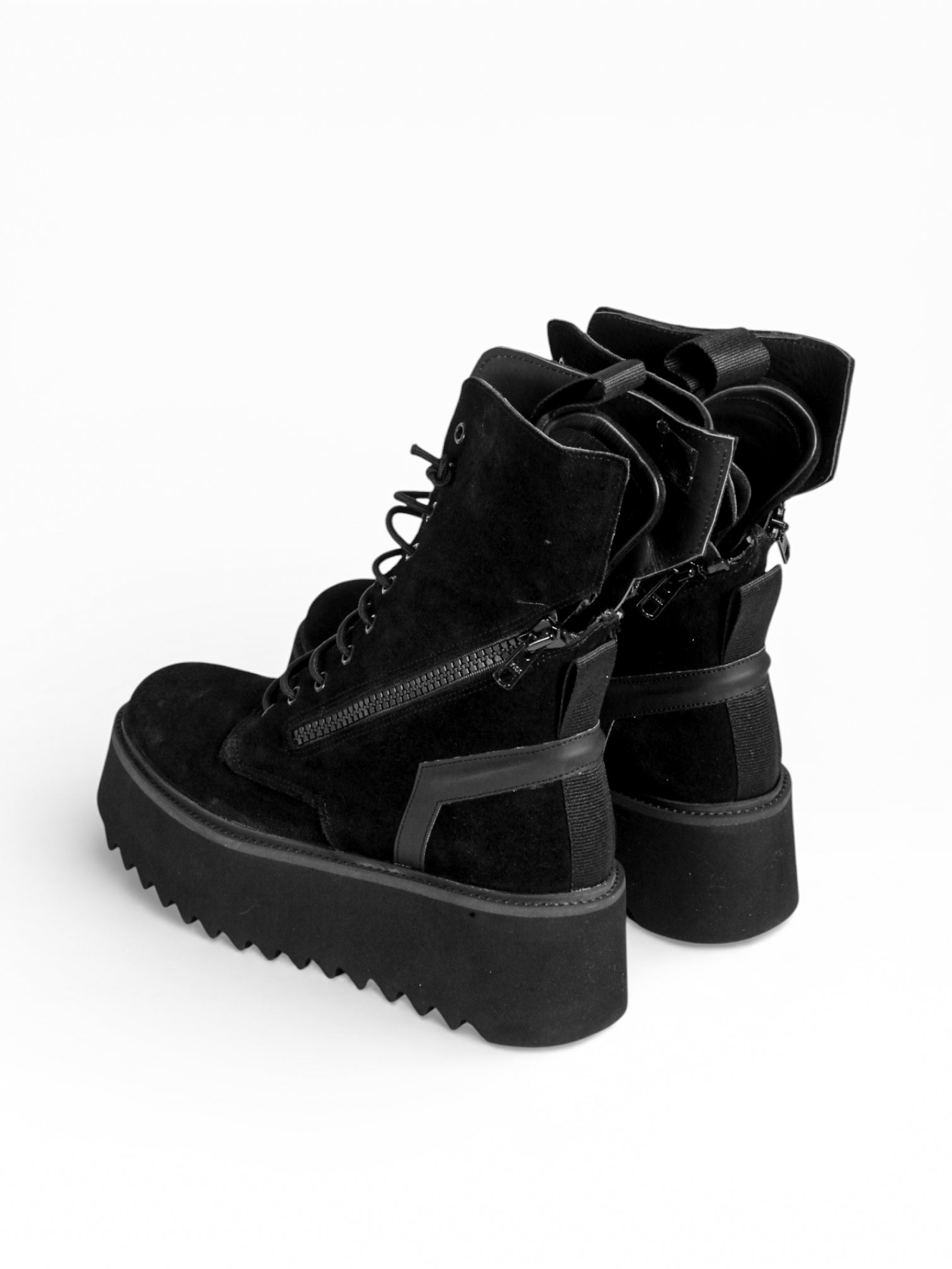 PAOLA - Black suede black sole