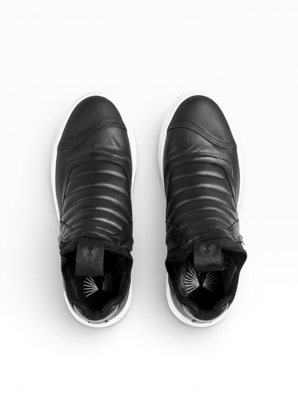 DAMPER - Black leather white sole