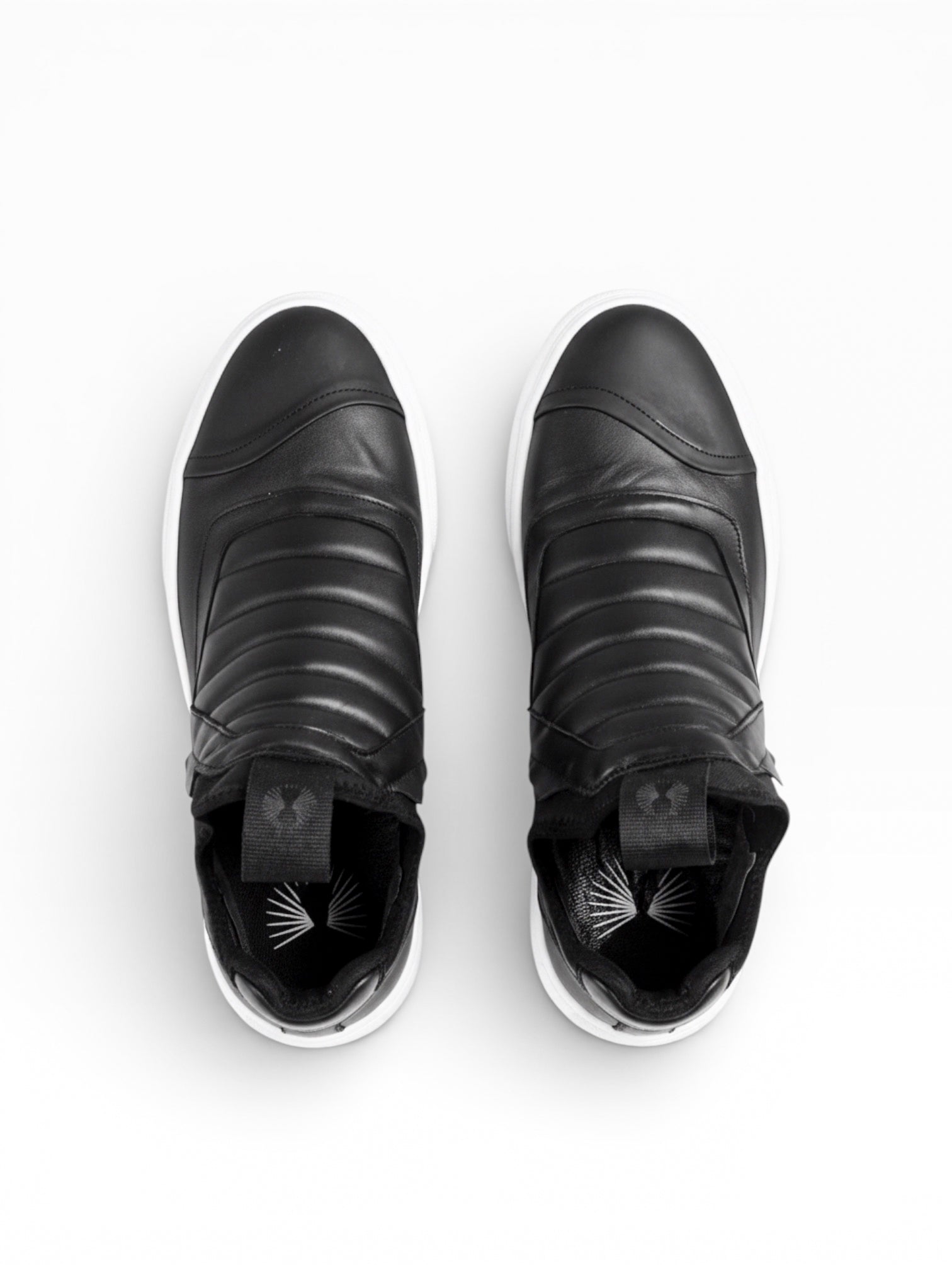 DAMPER - Black leather white sole