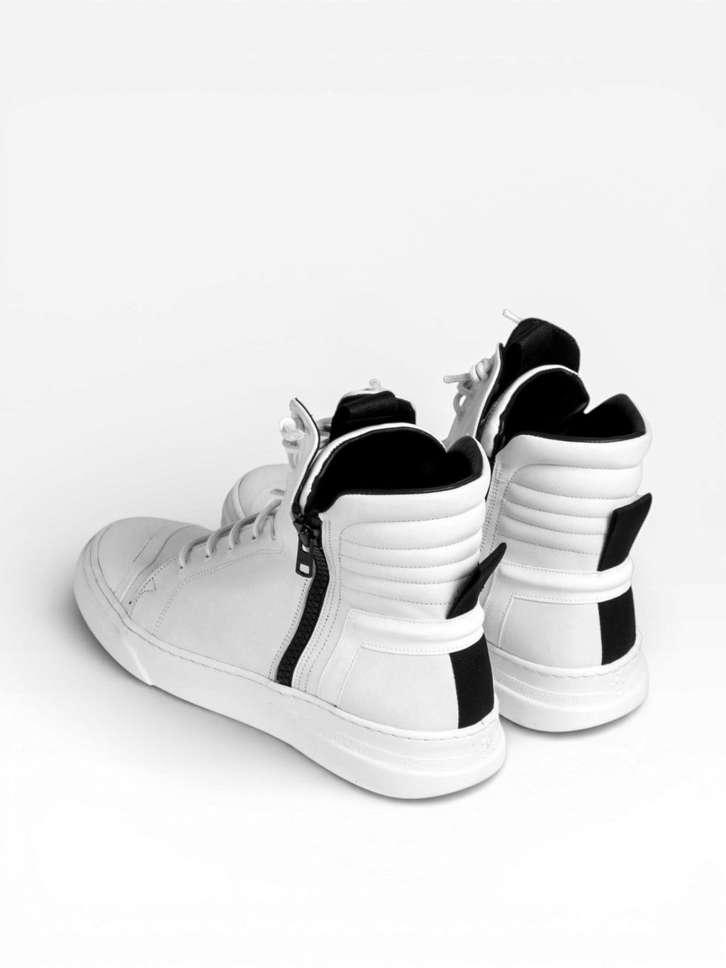 JOSEPH - White leather white sole