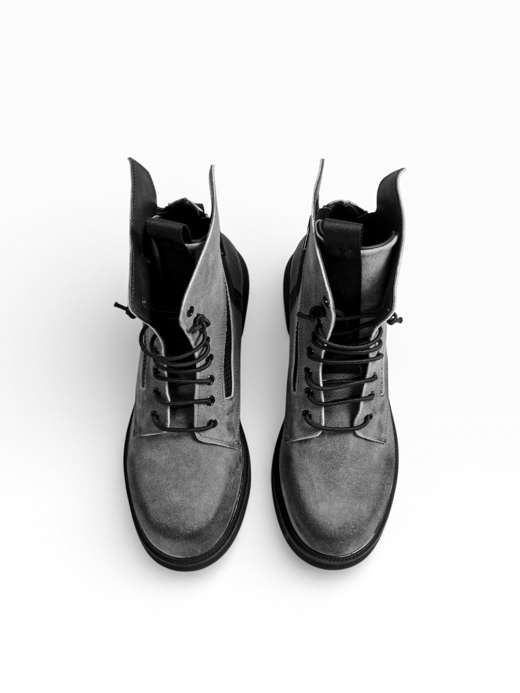 BIC GRIS VINTAGE LEATHER BLACK SOLE