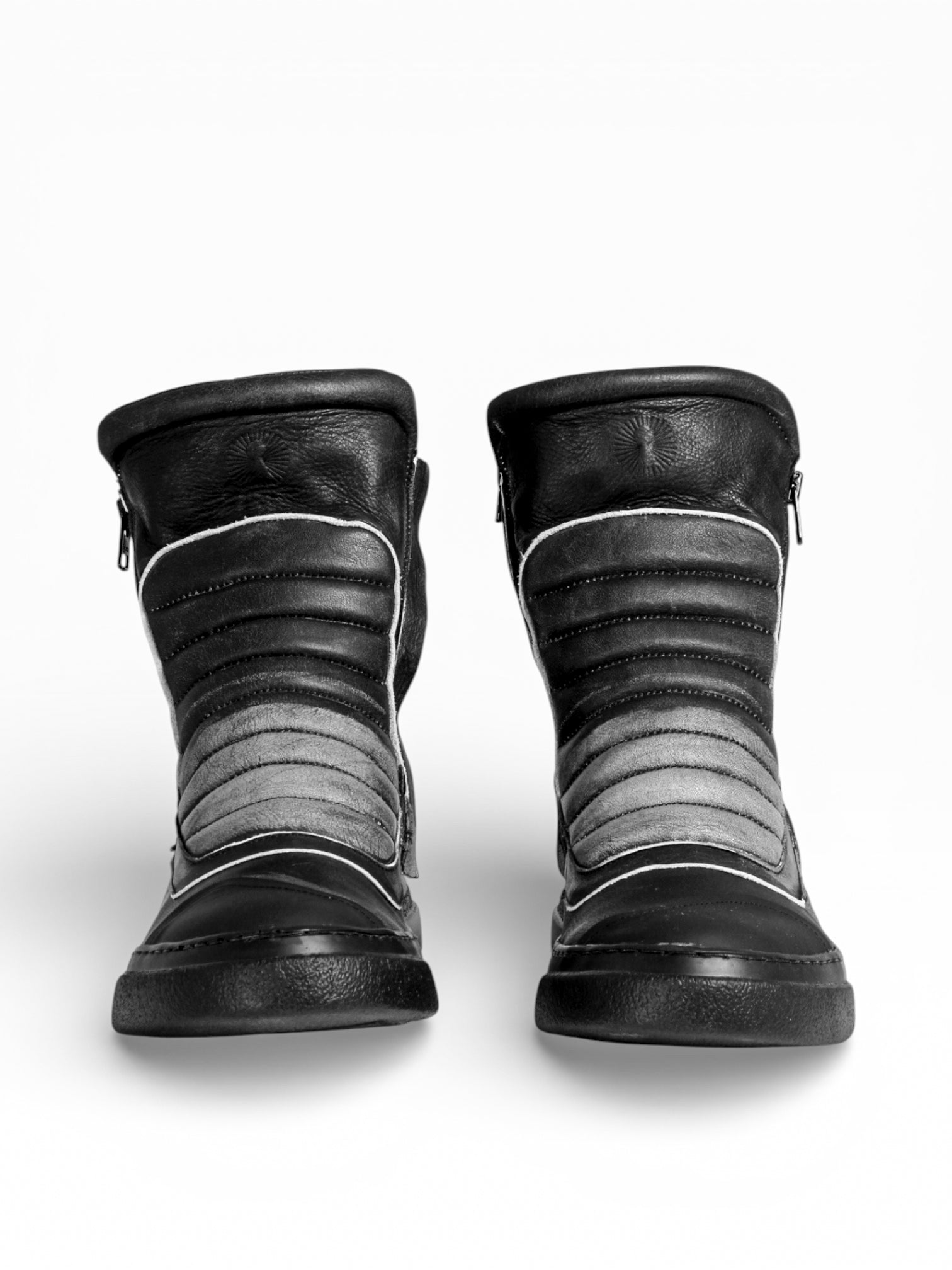 Sneaker Herrenstiefel aus schwarzem Leder mit doppeltem Reißverschluss und schwarzem Boden - MOTO