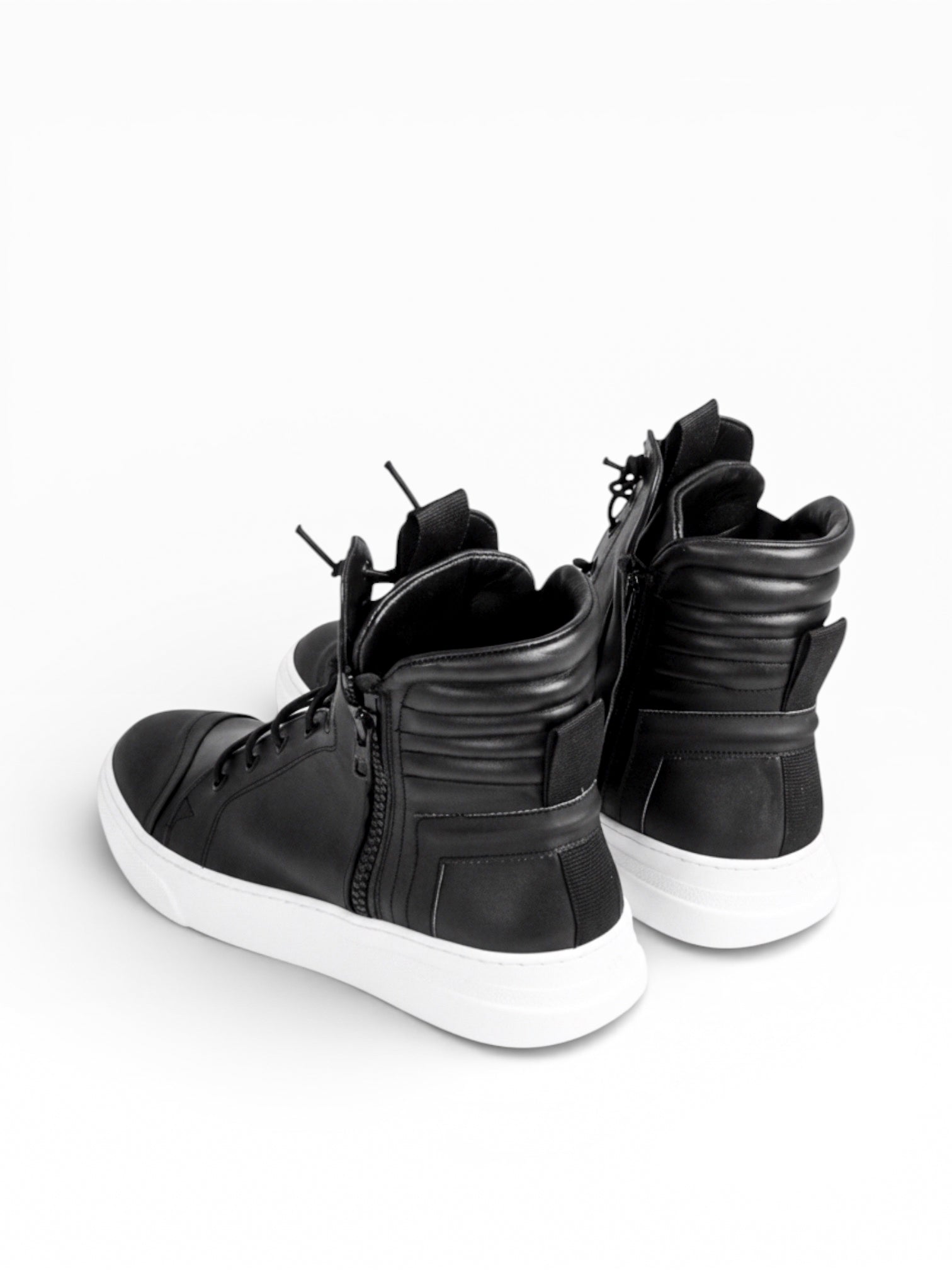JOSEPH - black leather white sole