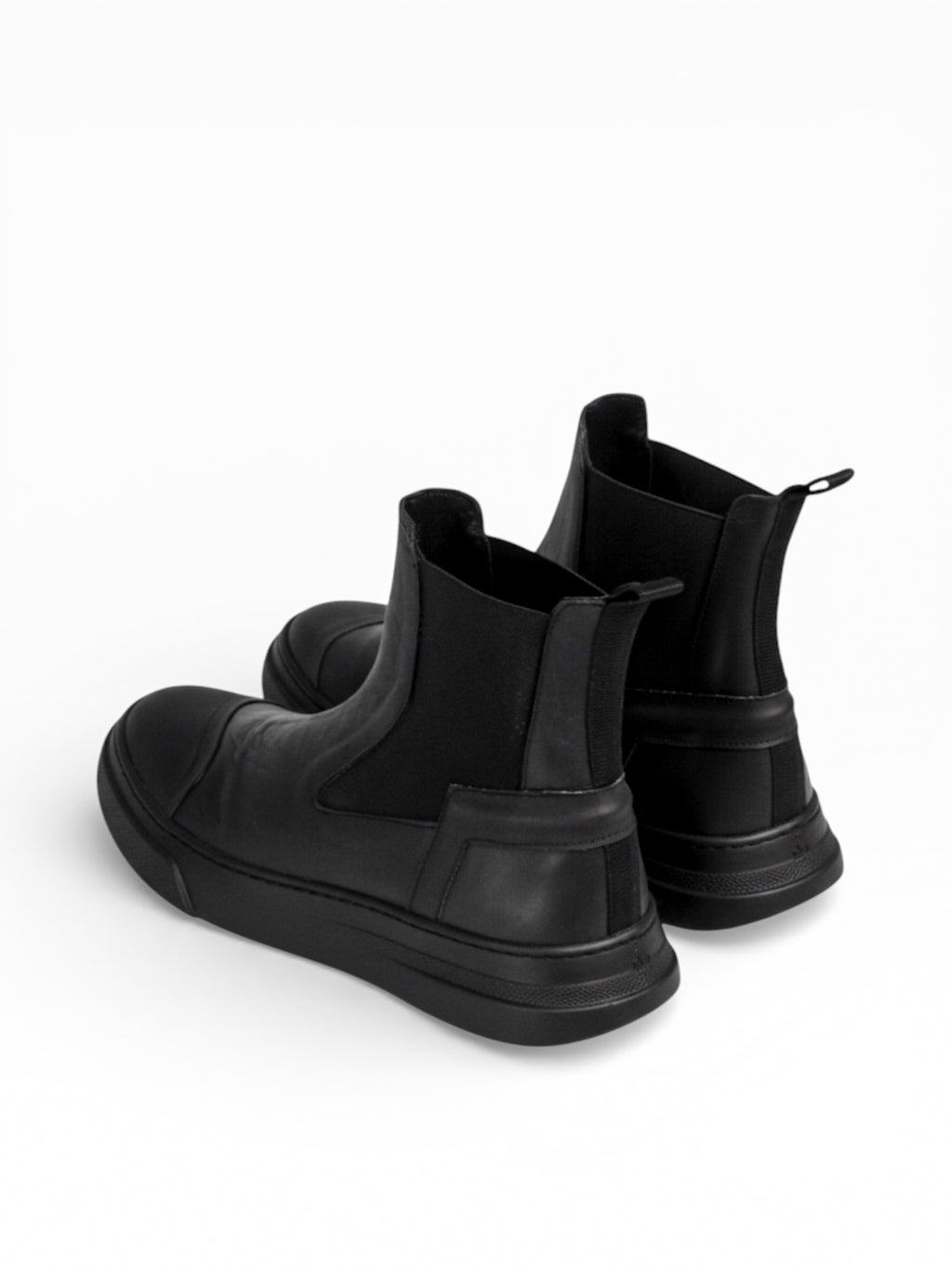 FLAYER BLACK LEATHER BLACK SOLE