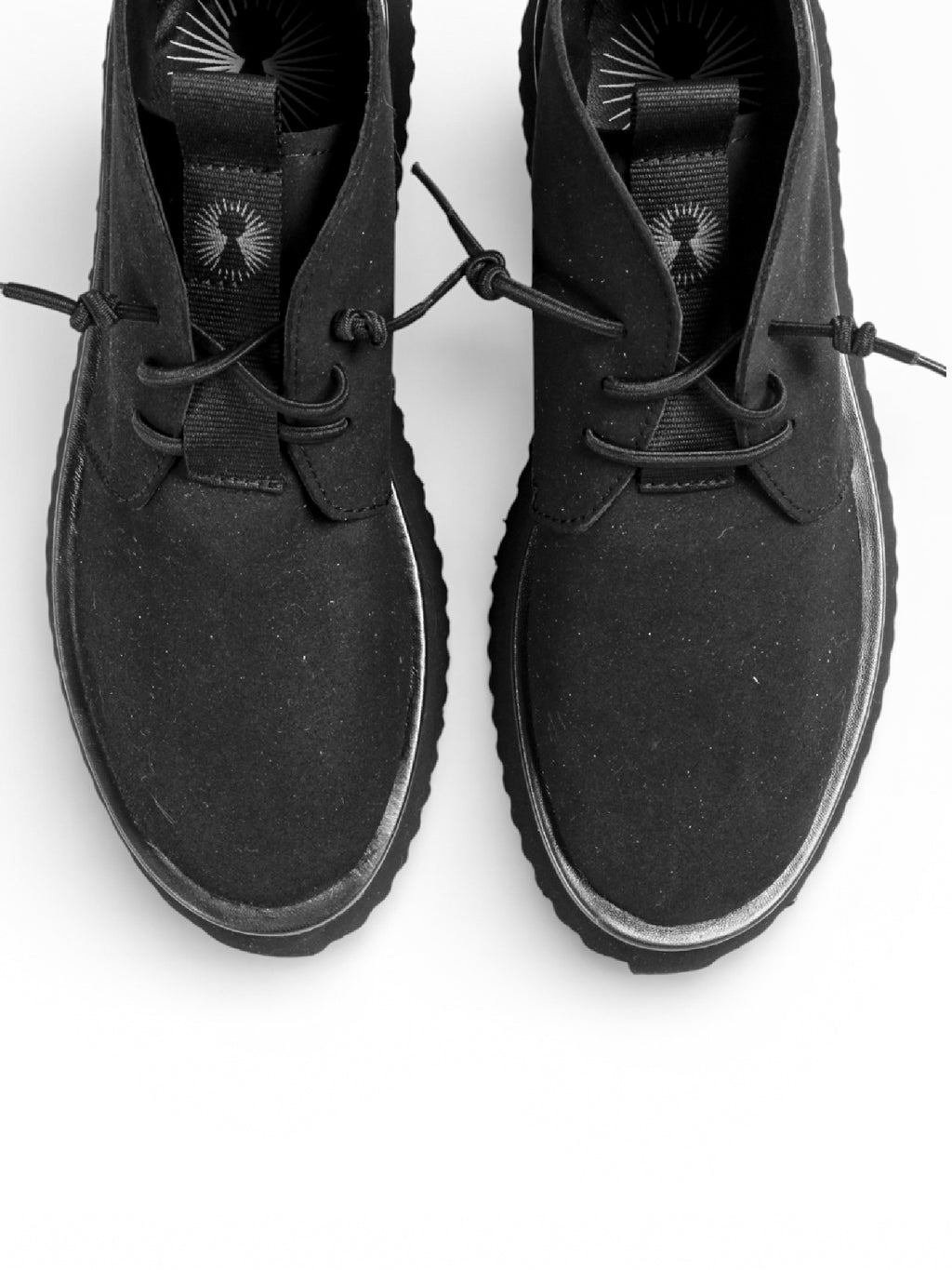 Desert Boots Herren aus schwarzem Öko-Sudeleder mit weißem Boden - FLAVOR