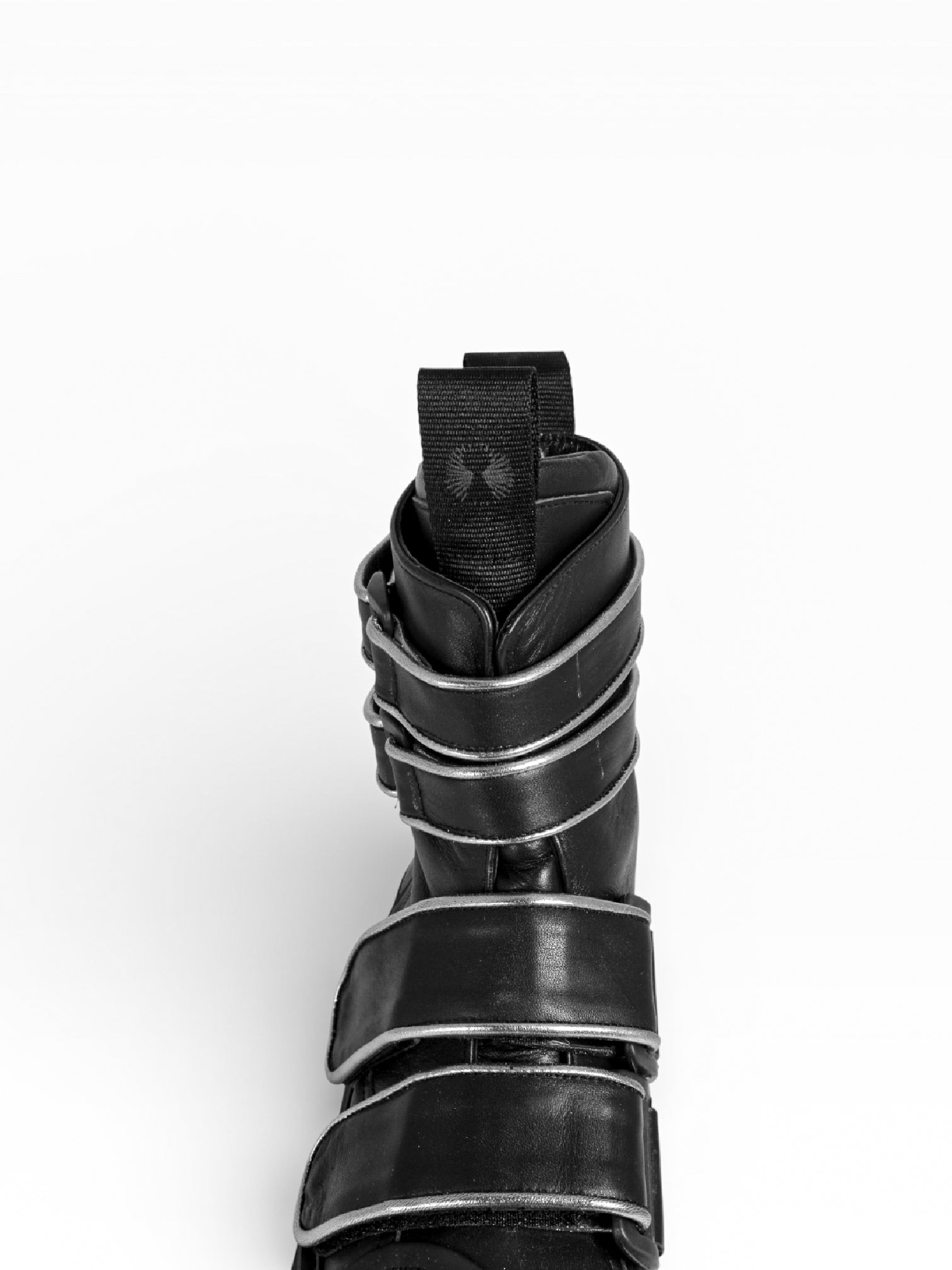 BURNING - Black leather black sole