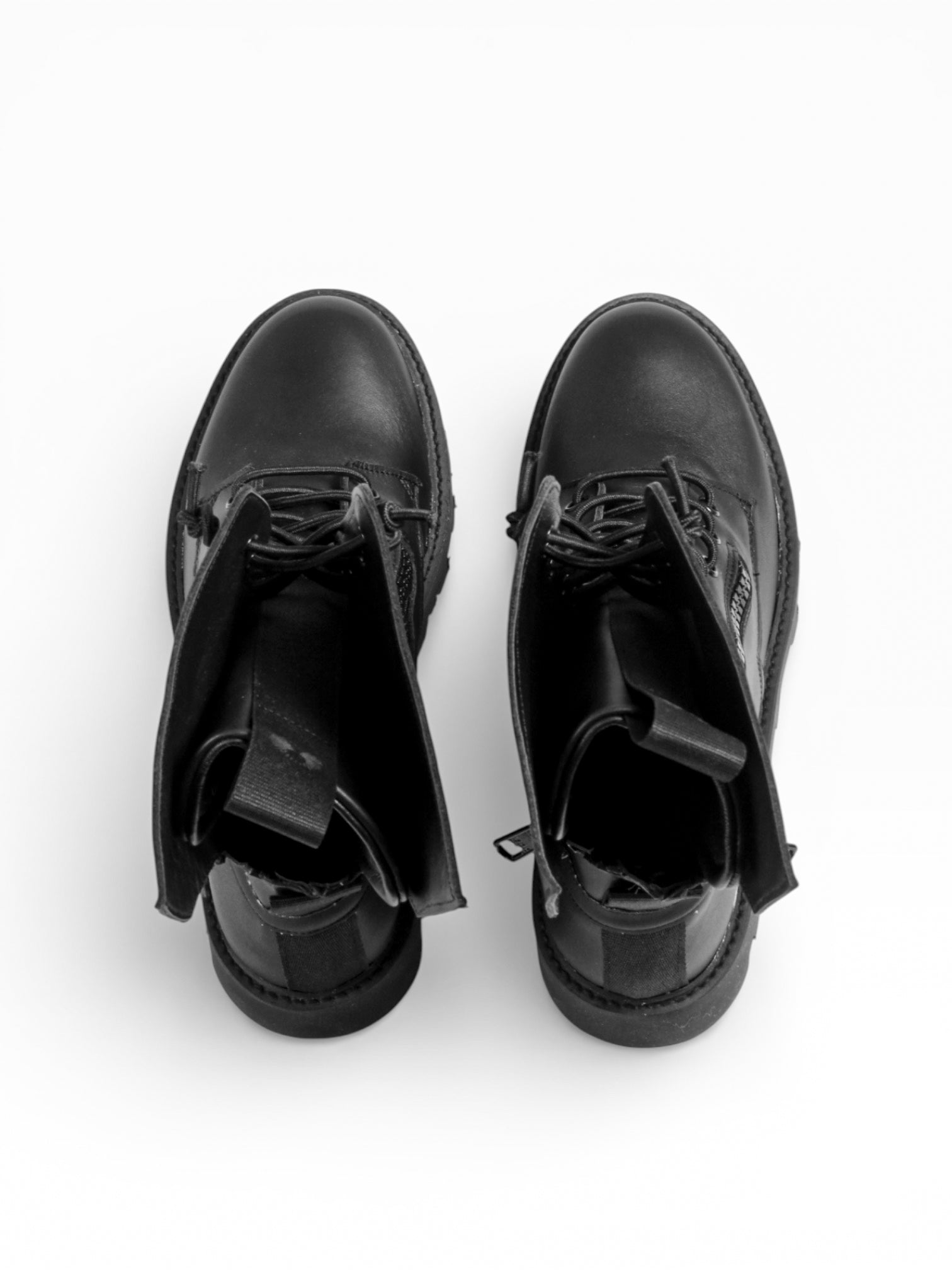 OLYMPE - Black leather black sole