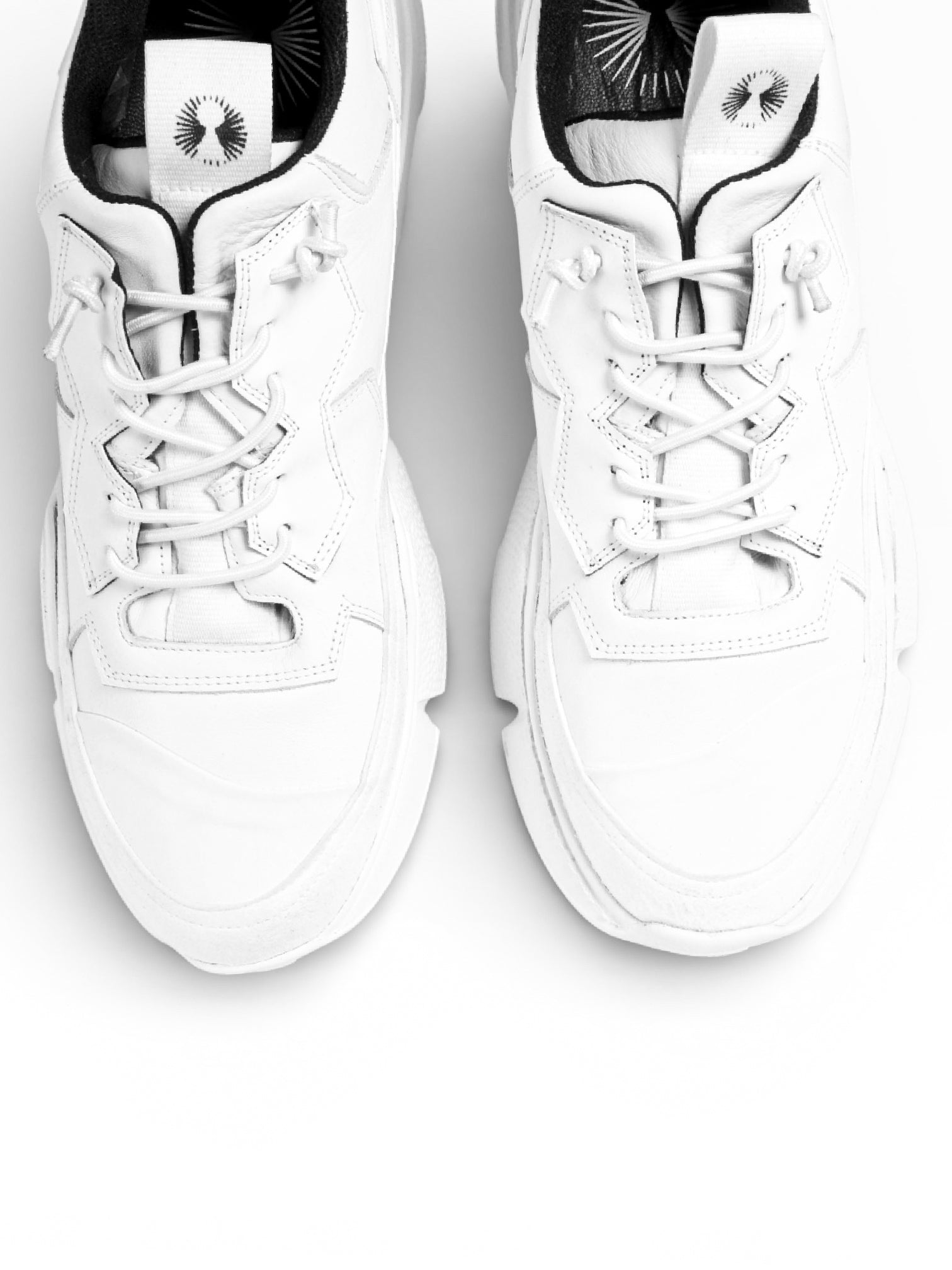 BB PULSAR WHITE LEATHER WHITE SOLE