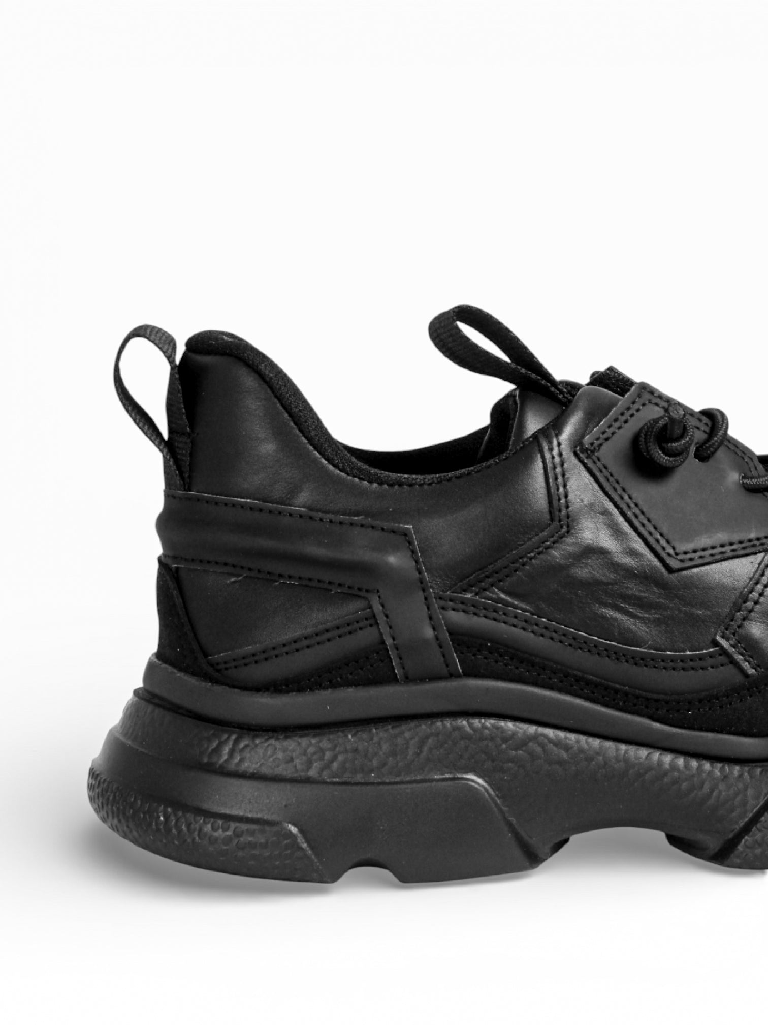 PULSAR - Black leather black sole