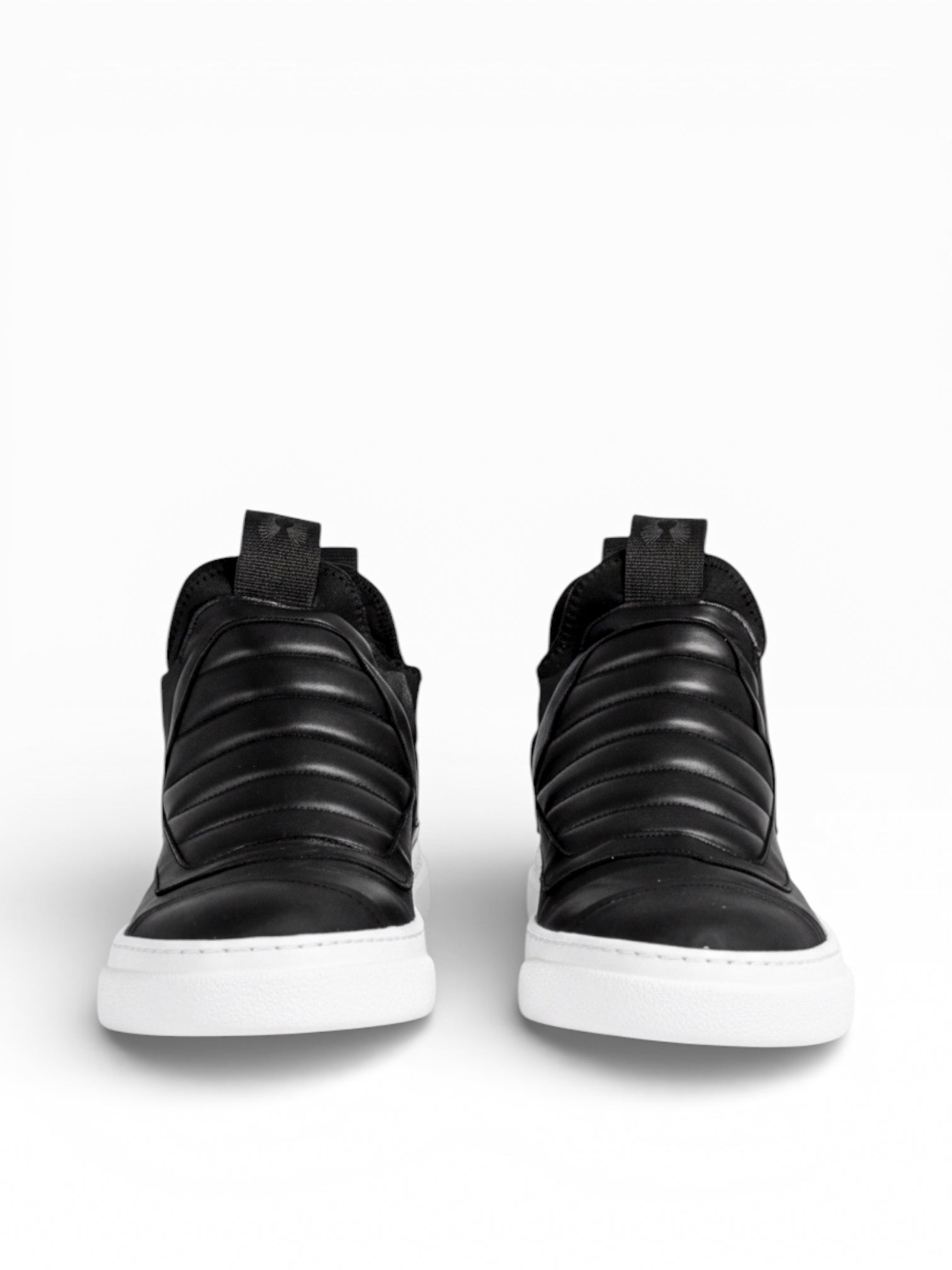 DAMPER - Black leather white sole