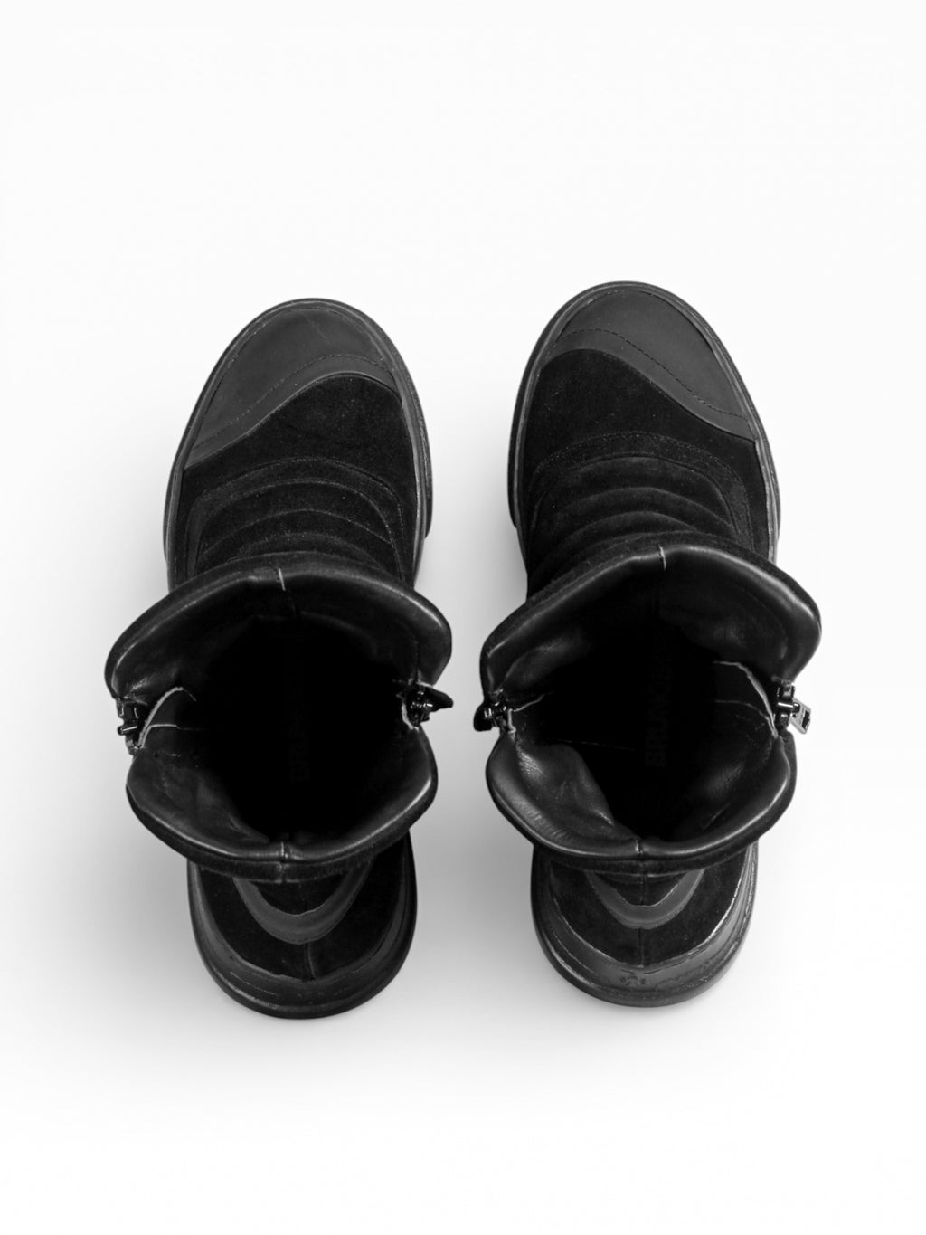 MOTO BLACK SUEDE BLACK SOLE