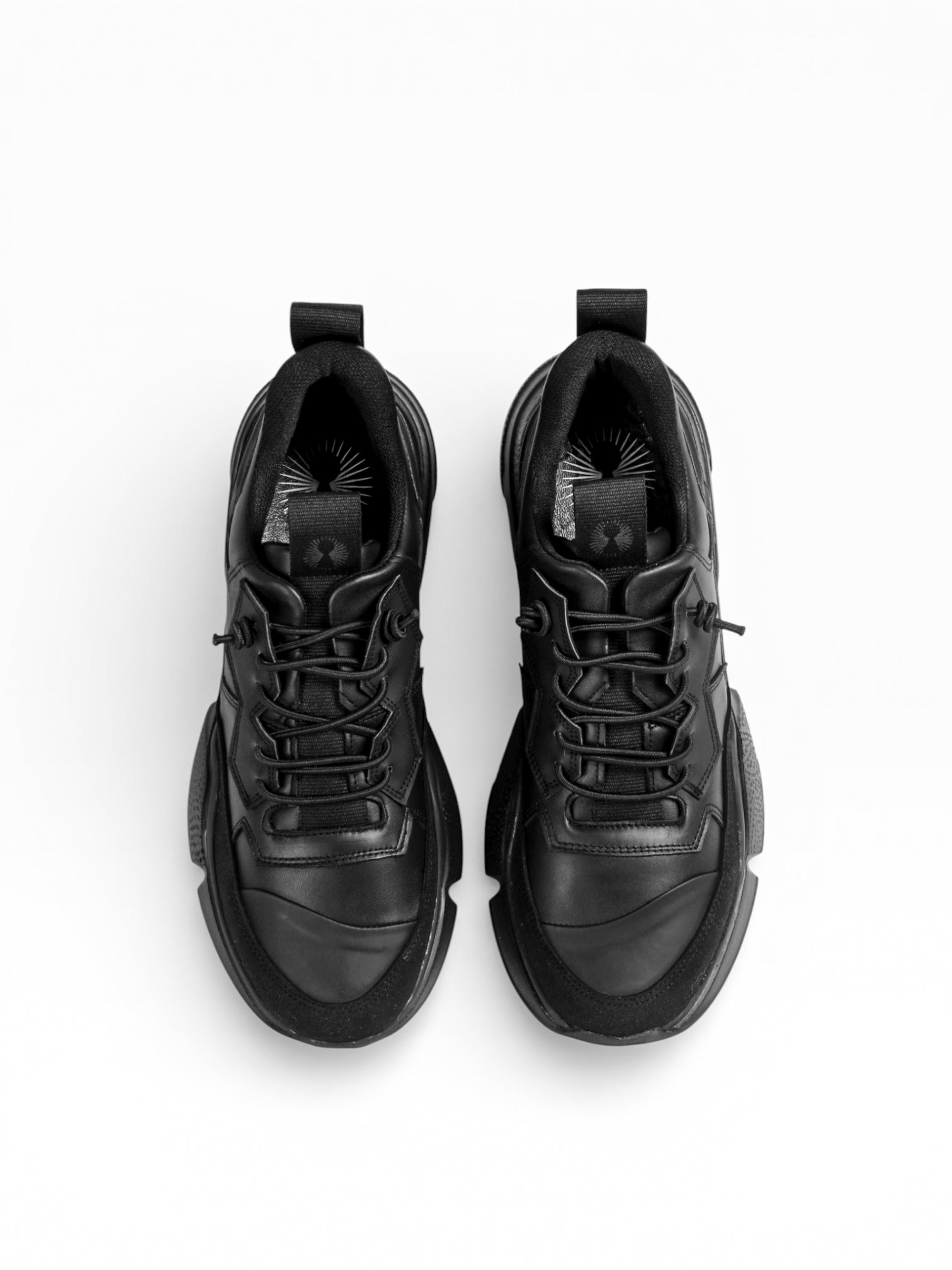 PULSAR - Black leather black sole