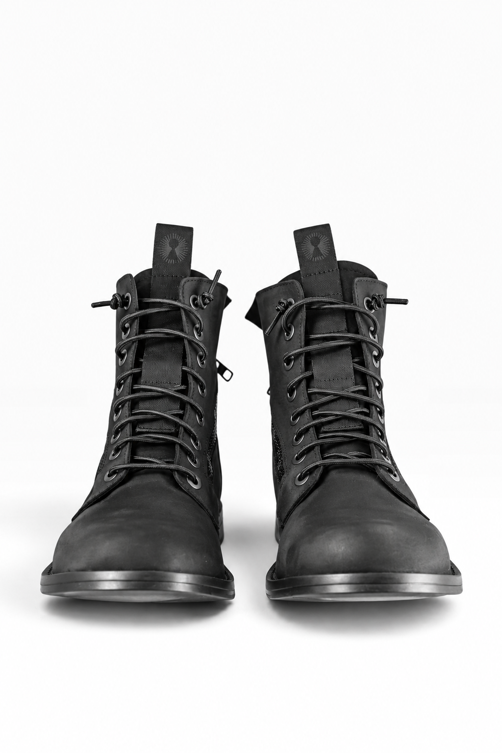 BIC CUOIO -  Mid boots uomo in nabuk nera con doppia zip fondo cuoio
