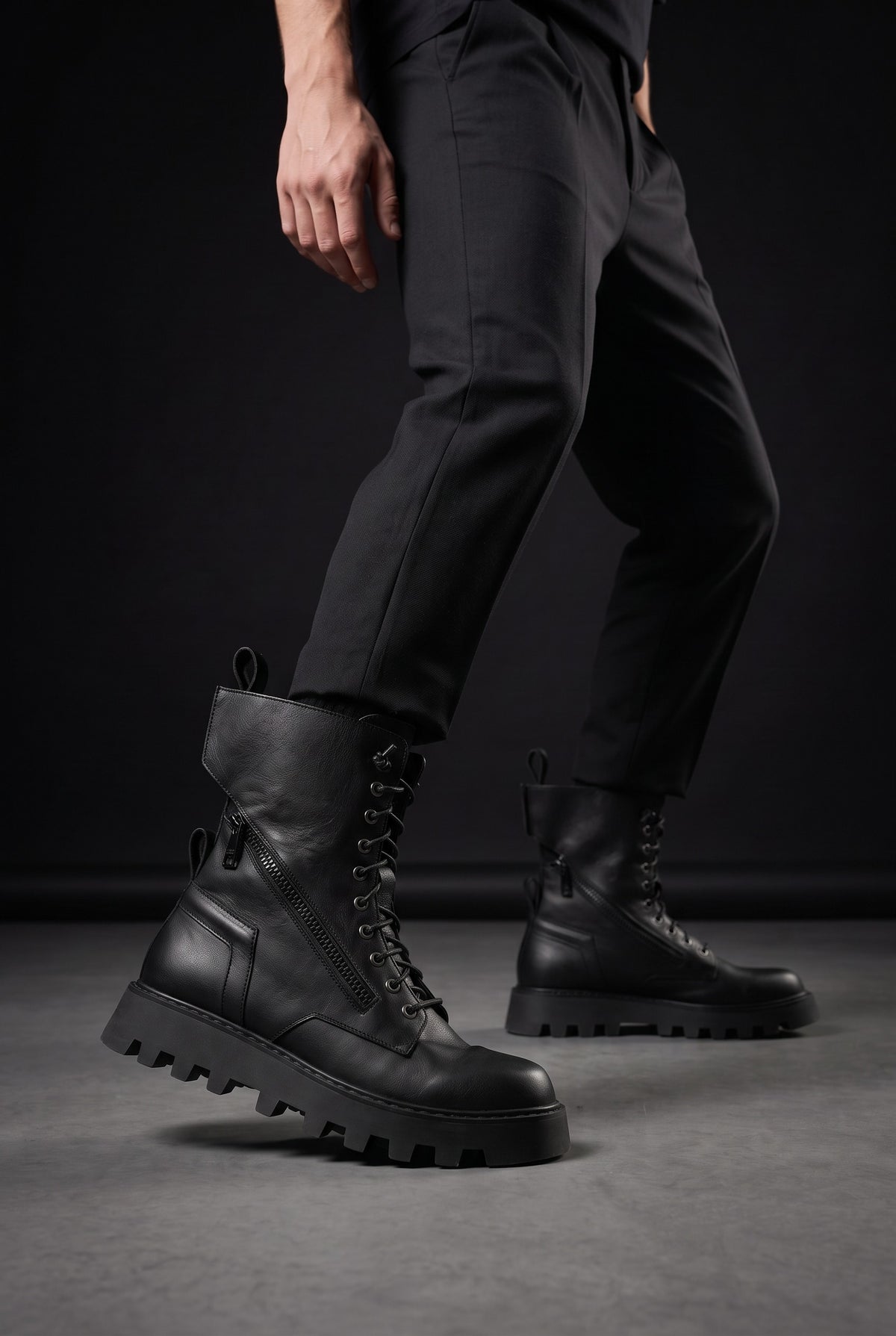 EVER – Black Leather Boot with Double Zip and Lug Sole