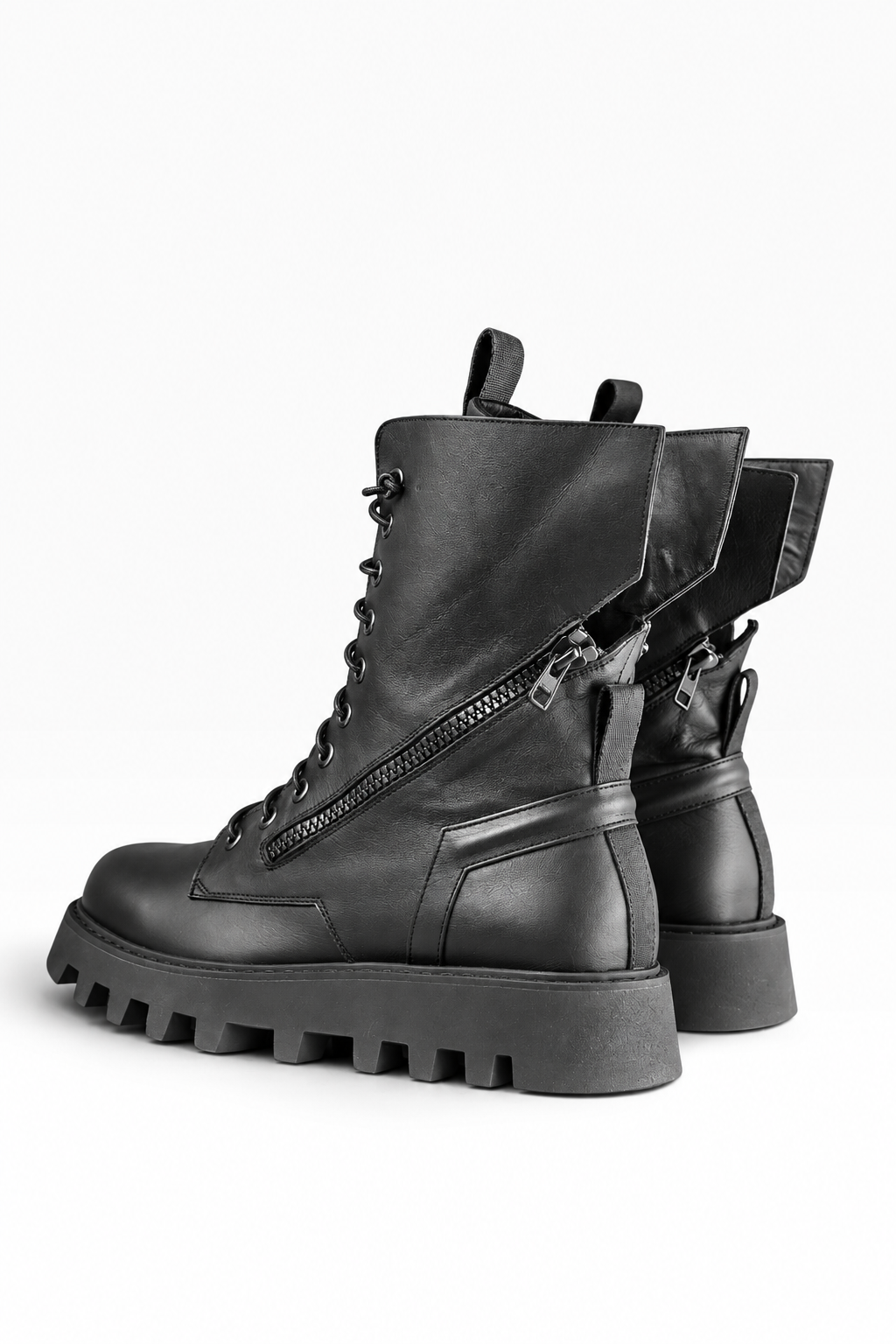 EVER – Schwarzer Lederstiefel mit doppeltem Reißverschluss und Profilsohle