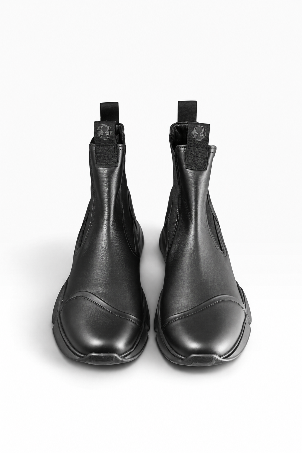 FLAYER X - Running beatles in pelle nera  fondo nero