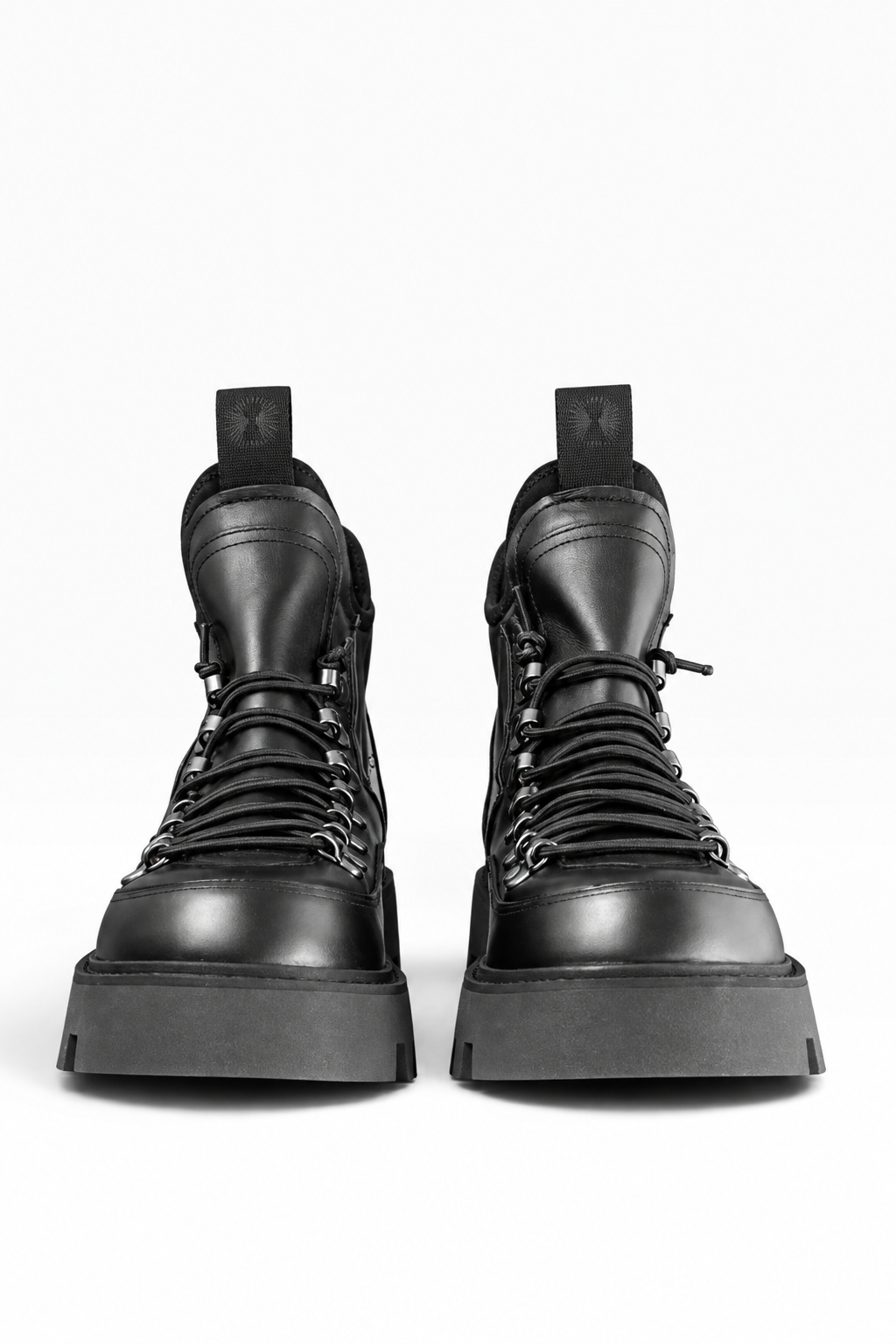 FUJI – Schwarzer Mountain-Stiefel aus Leder mit Profilsohle