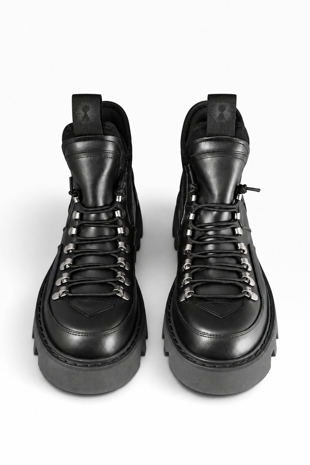 FUJI – Schwarzer Mountain-Stiefel aus Leder mit Profilsohle