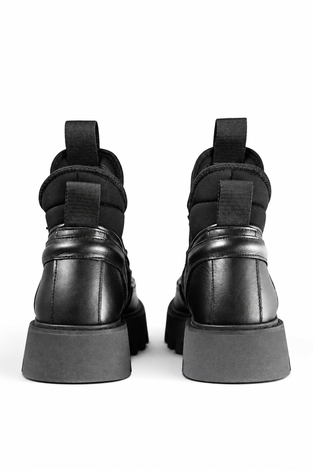 FUJI – Schwarzer Mountain-Stiefel aus Leder mit Profilsohle