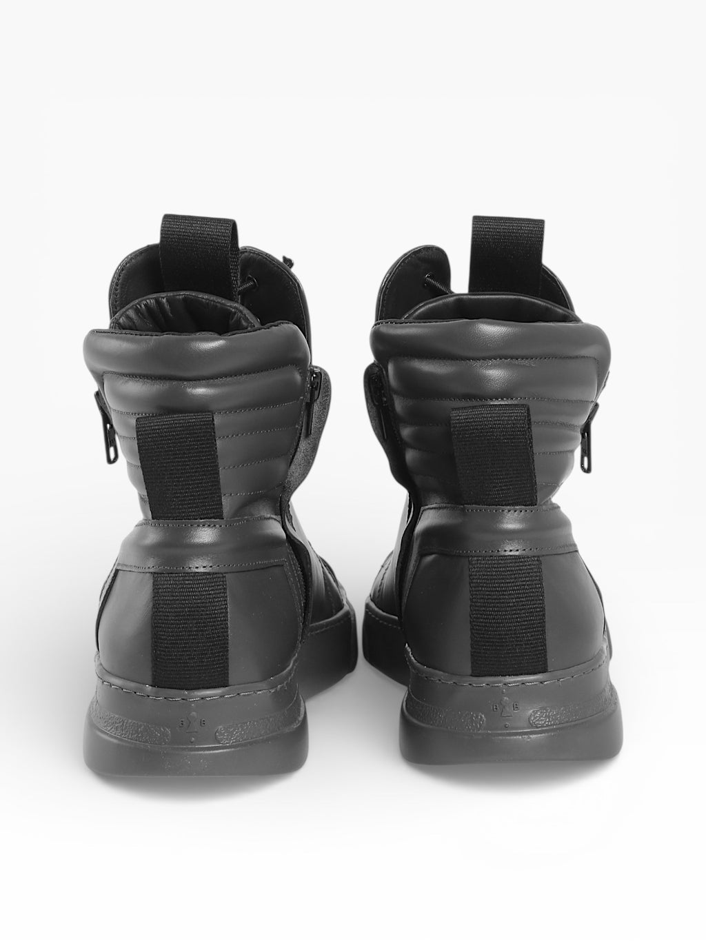 JOSEPH - Gray leather gray sole