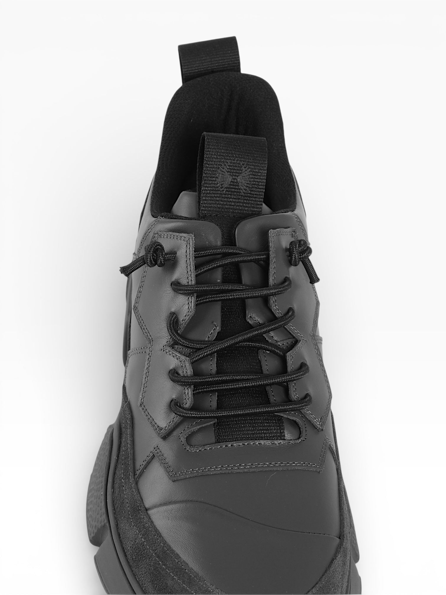 PULSAR GRAY LEATHER GRAY SOLE