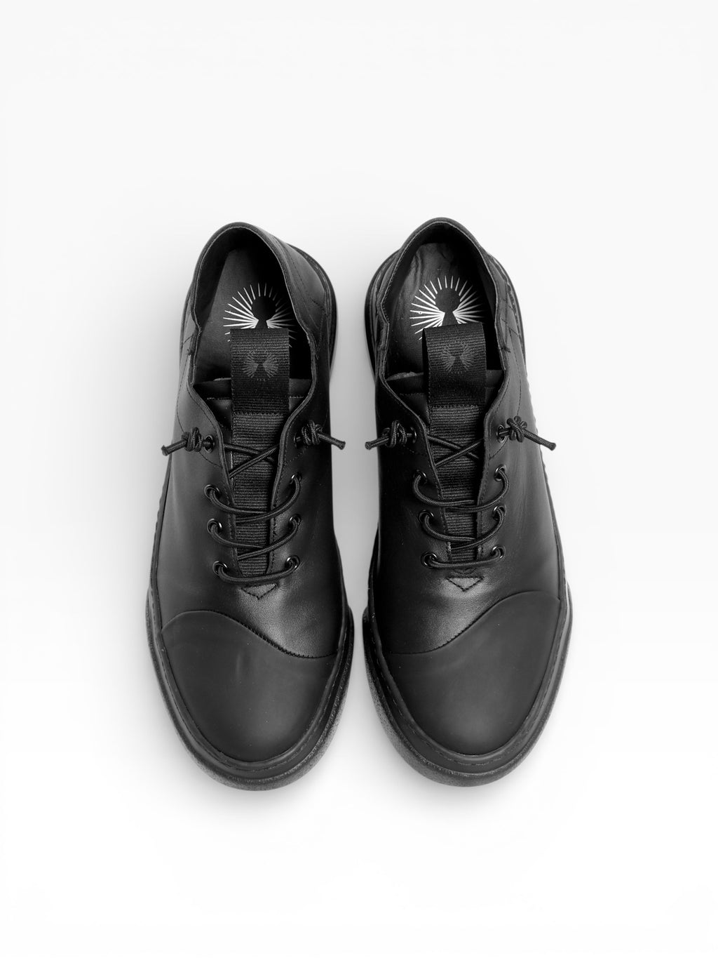 GIF BLACK LEATHER BLACK SOLE