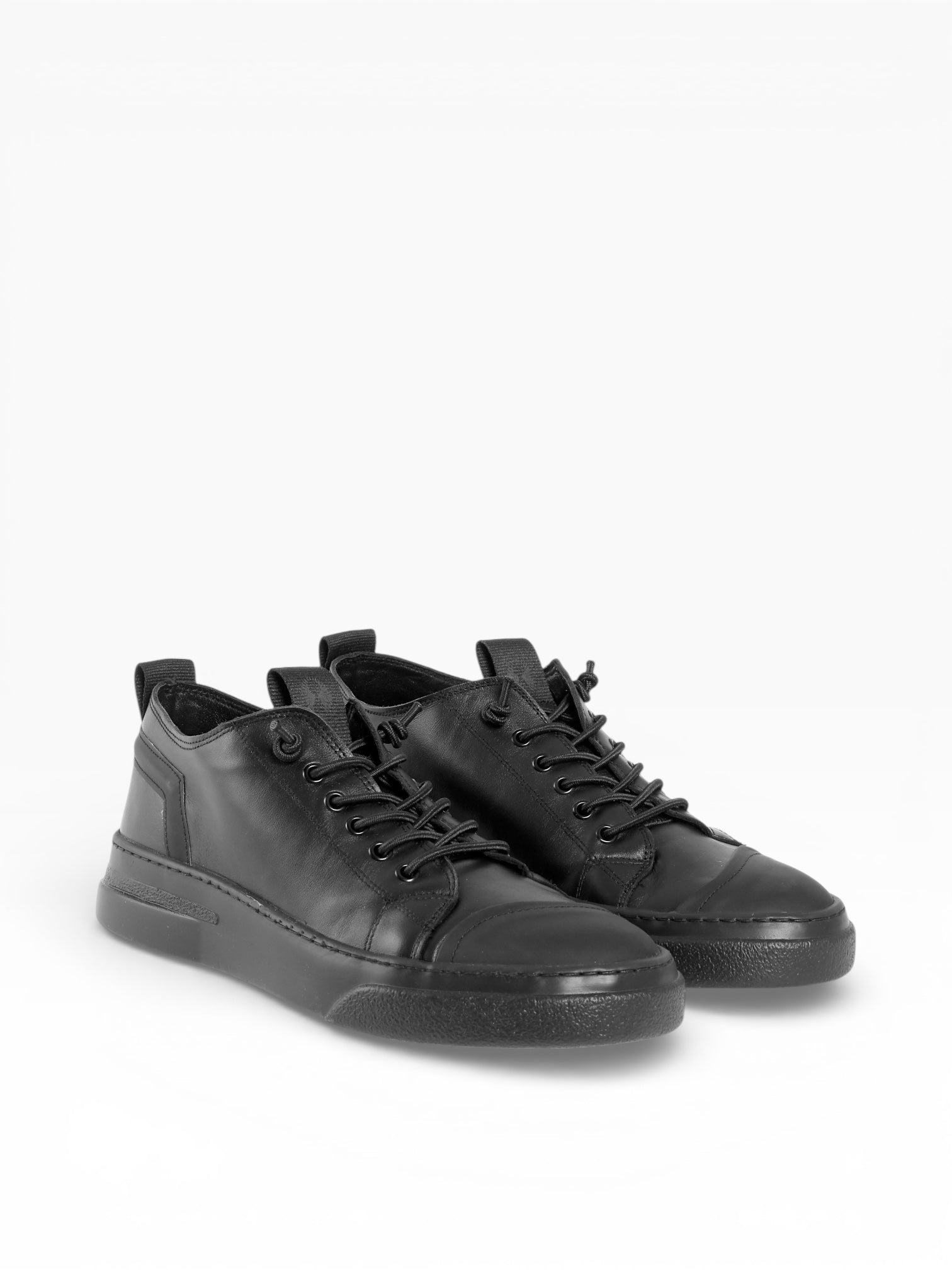 CECCA - Black leather black sole