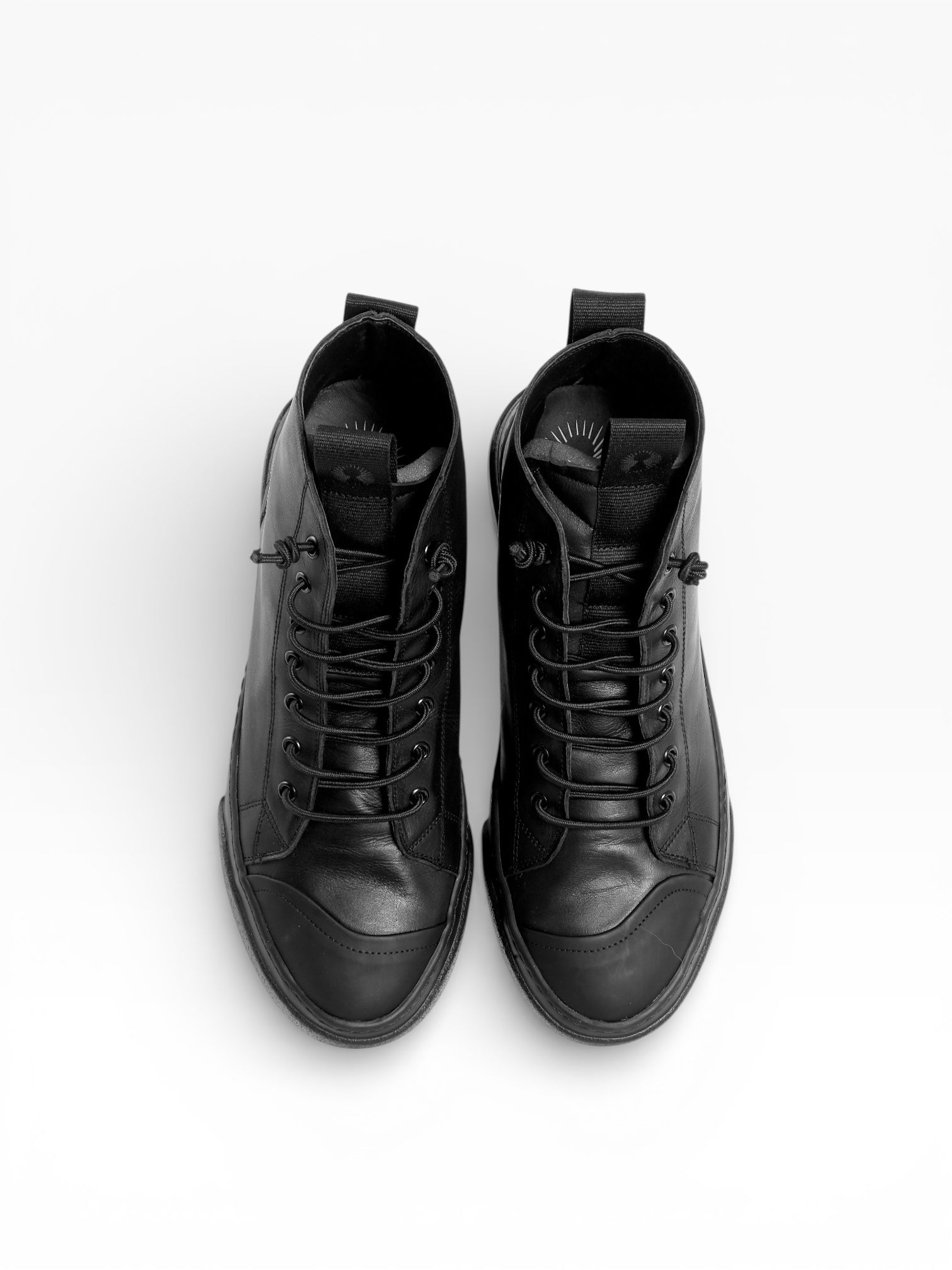 POLON BLACK LEATHER BLACK SOLE