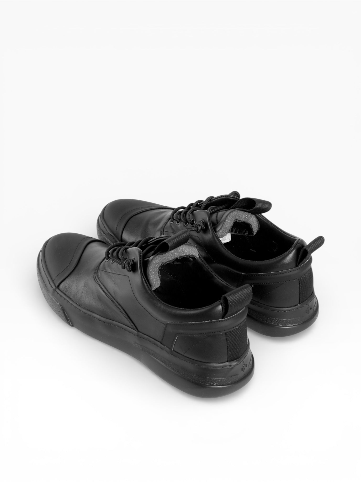 LOVE - Black leather black sole