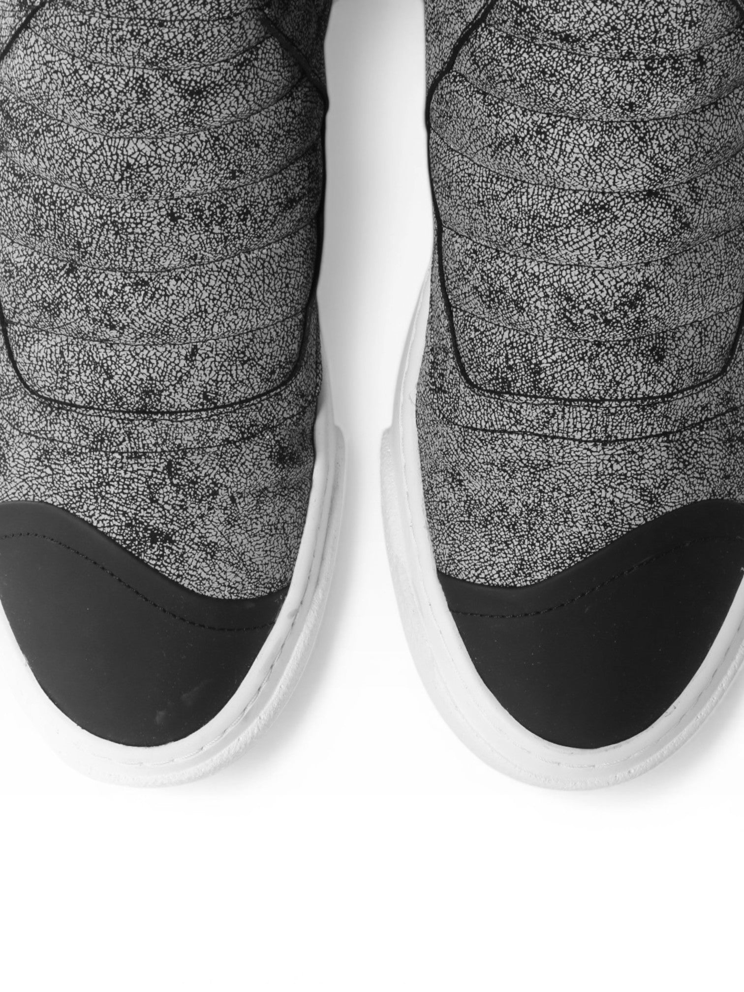 Sneaker slip on uomo in pelle craclè  fondo bianco - DAMPER