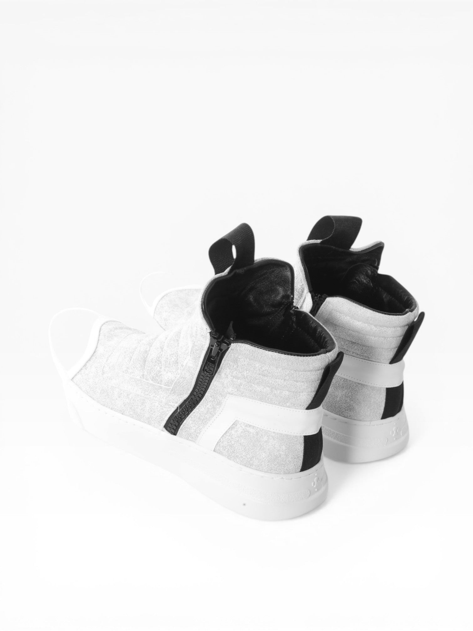 Sneaker mid boots uomo in pelle craclè catarifrangente con doppia zip fondo bianco - DAMPERZIP