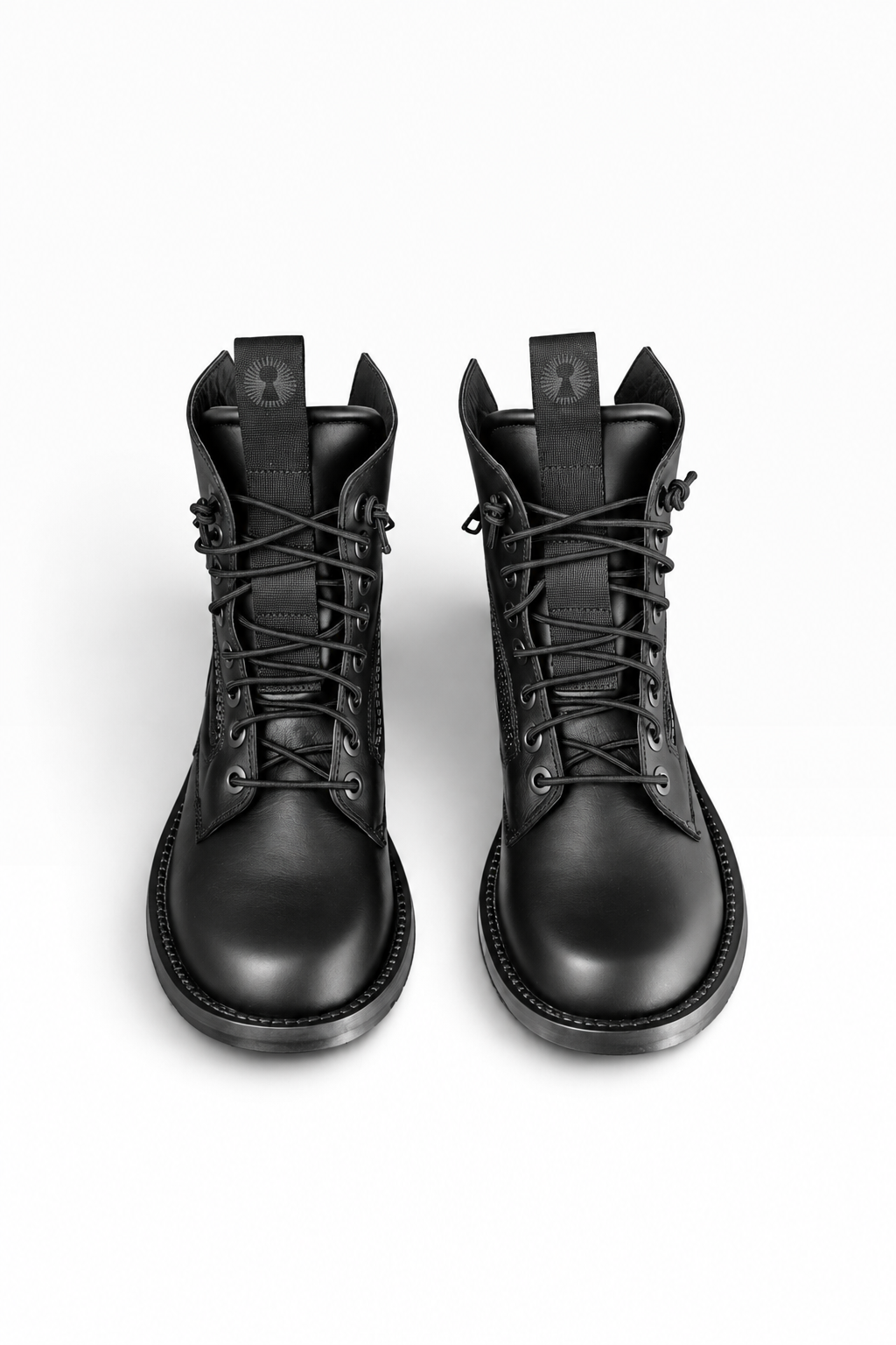 GRUNGE – Stivaletto donna in pelle nera fondo cuoio