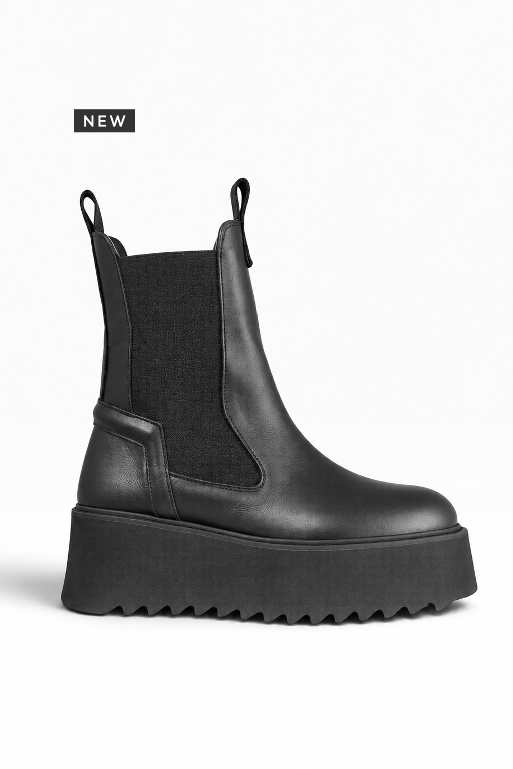 BABI – Black leather platform beatles ankle boots